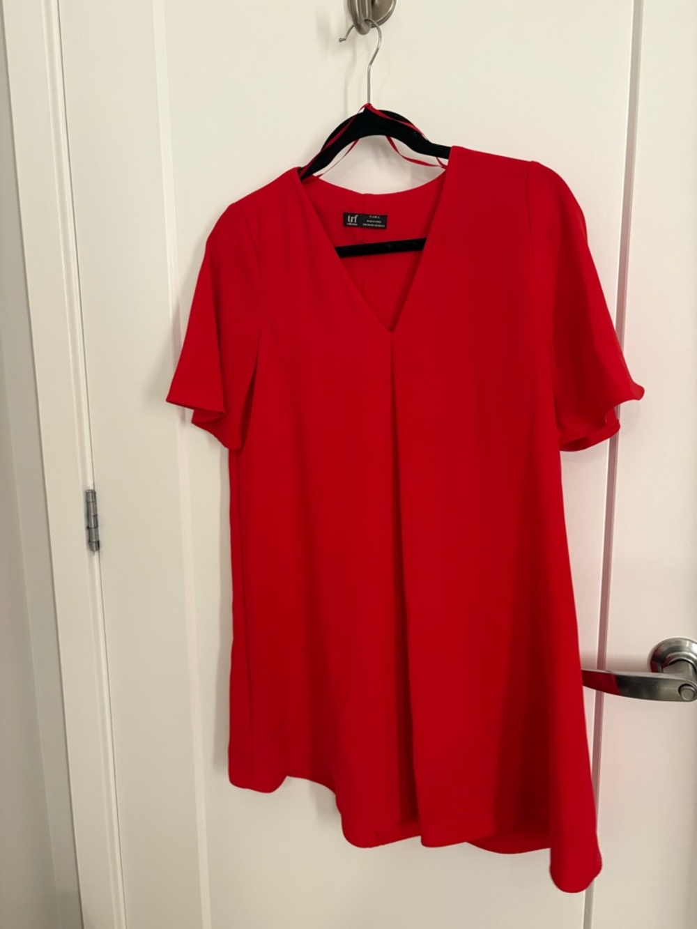 Zara trafaluc Red V-Neck Short Sleeve Tunic dress